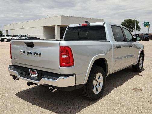 Silver Zynith 2026 RAM 1500 Big Horn/Lone Star