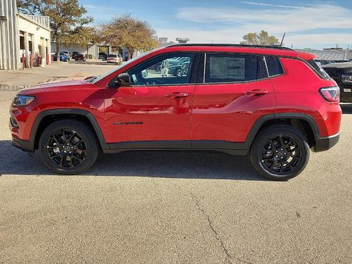 2026 Jeep Compass Latitude