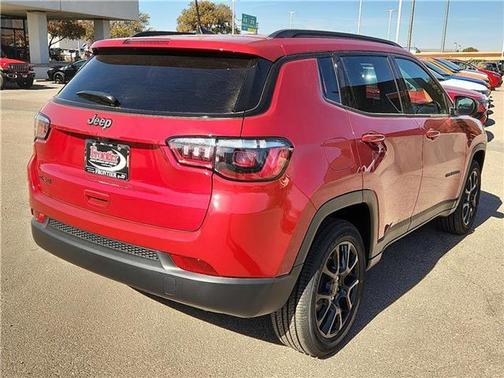 2026 Jeep Compass Latitude