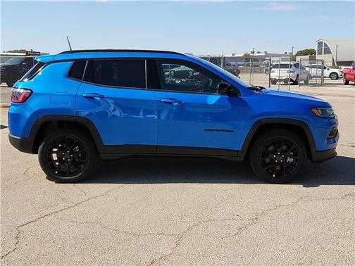 2026 Jeep Compass Latitude