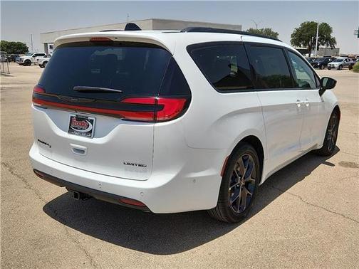 2025 Chrysler Pacifica Limited