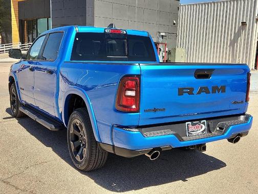Hydro Blue Pearl 2026 RAM 1500 Big Horn/Lone Star