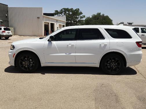 White Knuckle 2022 Dodge Durango SXT