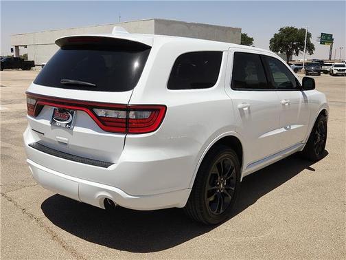 White Knuckle 2022 Dodge Durango SXT
