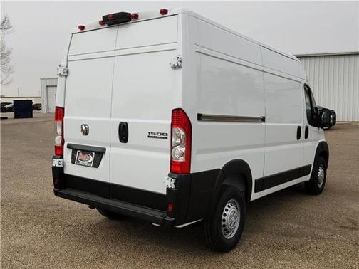 2025 RAM ProMaster 1500 Base