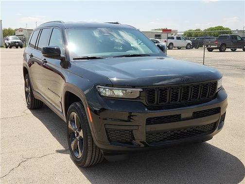 2025 Jeep Grand Cherokee L Laredo