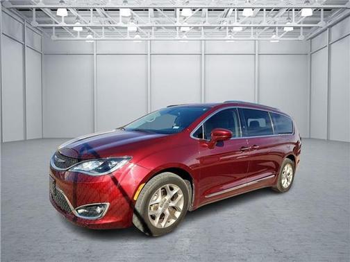 2019 Chrysler Pacifica Touring-L