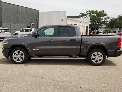 Granite Crystal Clearcoat Metallic 2026 RAM 1500 Big Horn