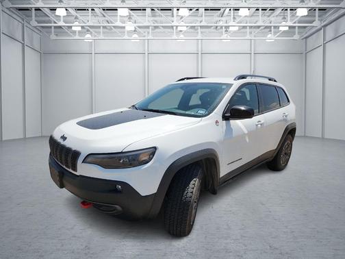 Bright White 2022 Jeep Cherokee Trailhawk