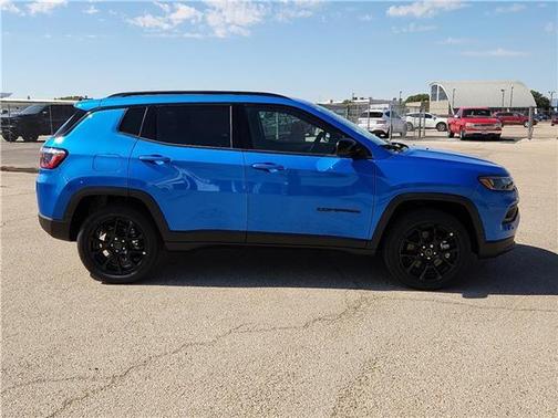 2026 Jeep Compass Latitude