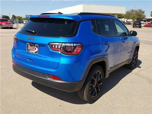 2026 Jeep Compass Latitude