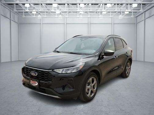 Agate Black 2025 Ford Escape ST-Line