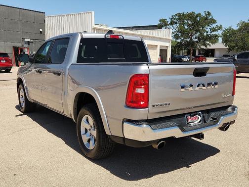 Silver 2025 RAM 1500 Big Horn/Lone Star