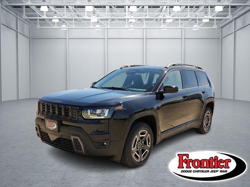 Diamond Black 2026 Jeep Cherokee LAREDO/LIMITED