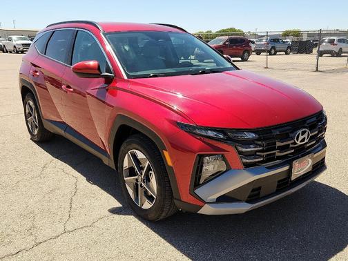 Red 2025 Hyundai TUCSON SEL