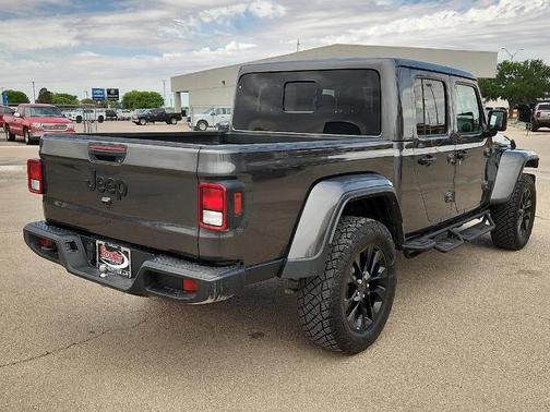 2024 Jeep Gladiator Sport