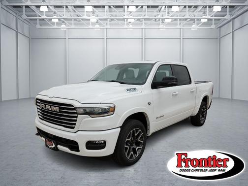 Bright White Clearcoat 2026 RAM 1500 Laramie