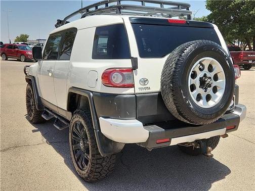 2013 Toyota FJ Cruiser Base
