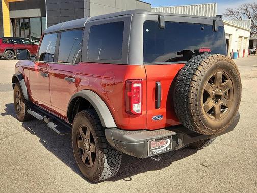 2024 Ford Bronco Black Diamond