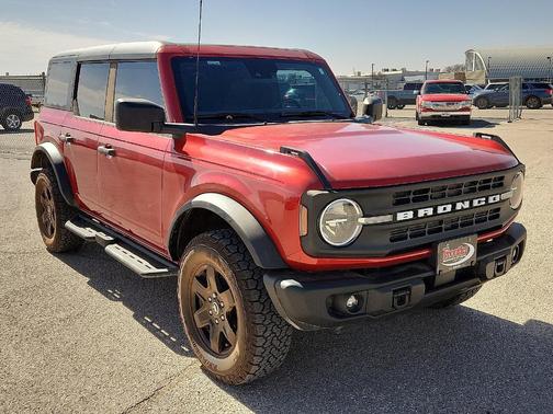 2024 Ford Bronco Black Diamond