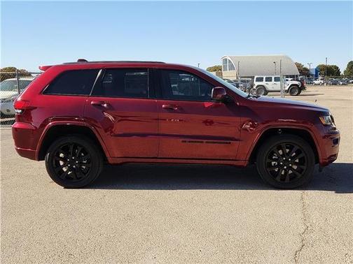 2022 Jeep Grand Cherokee WK Laredo