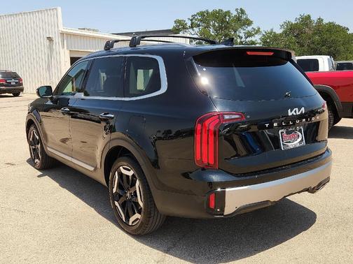 Ebony Black 2025 Kia Telluride S