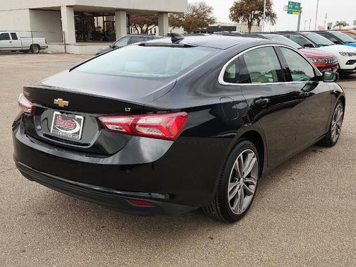 2024 Chevrolet Malibu 2LT