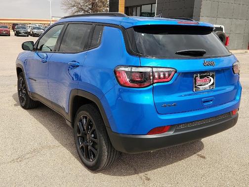 2026 Jeep Compass Latitude