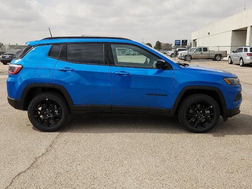 2026 Jeep Compass Latitude