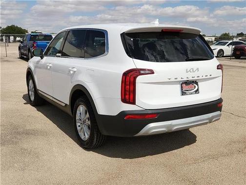 2022 Kia Telluride LX