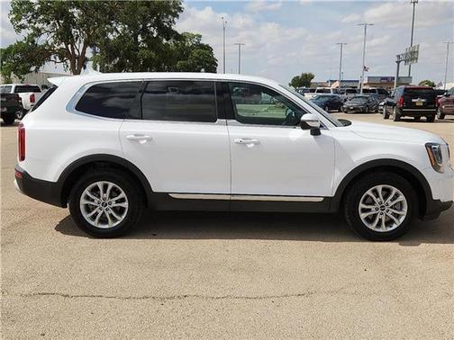 2022 Kia Telluride LX