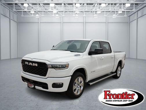 Bright White Clearcoat 2026 RAM 1500 Big Horn