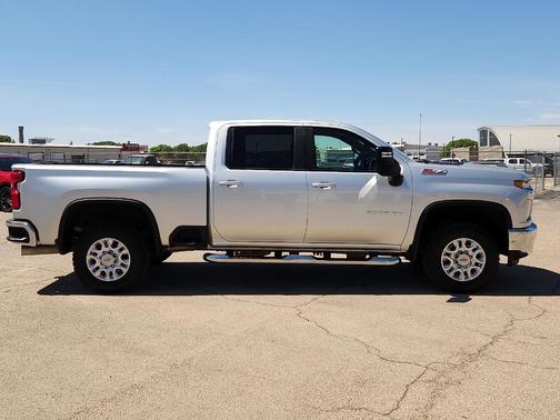 Silver Ice 2023 Chevrolet Silverado 2500 LT