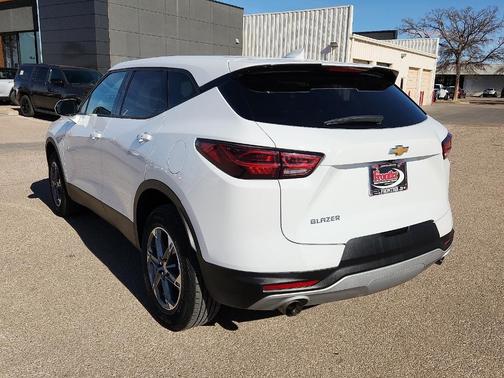 2025 Chevrolet Blazer 2LT