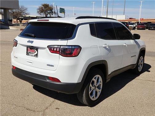 2025 Jeep Compass Latitude