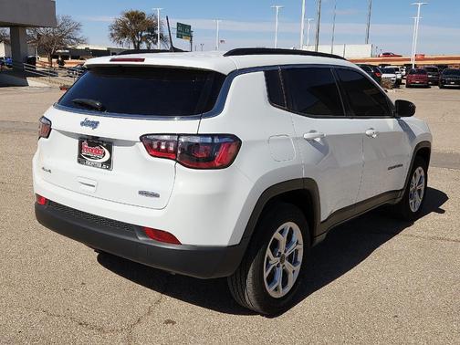 2025 Jeep Compass Latitude