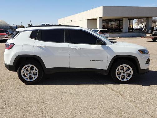 2025 Jeep Compass Latitude