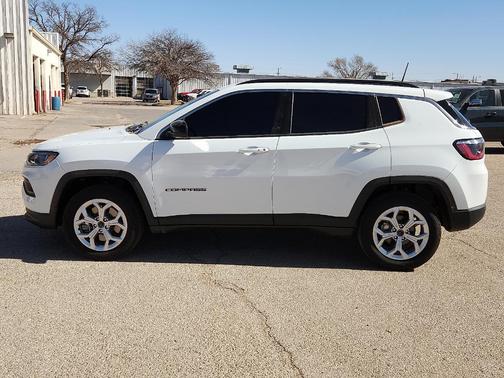 2025 Jeep Compass Latitude