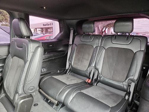 Bright White 2023 Jeep Grand Cherokee L Laredo