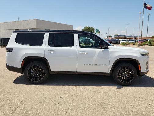 Bright White Clearcoat 2026 Jeep Grand Wagoneer RESERVE