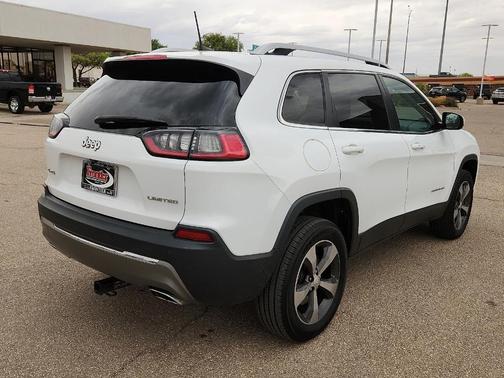 White 2019 Jeep Cherokee Limited