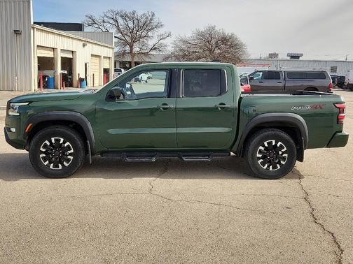 2022 Nissan Frontier PRO-4X