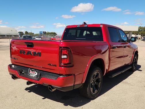 Molten Red Pearlcoat 2027 RAM 1500 LONE STAR 5'7 BOX