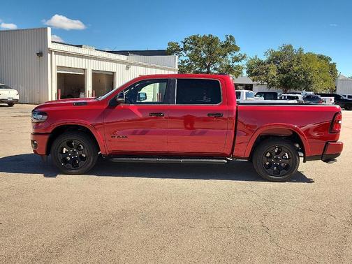 Molten Red Pearlcoat 2027 RAM 1500 LONE STAR 5'7 BOX
