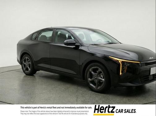 Aurora Black Pearl 2025 Kia K4 LXS