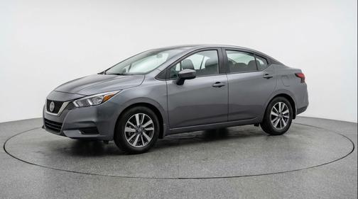 Gun Metallic 2025 Nissan Versa 1.6 SV