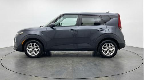 Gravity Gray 2025 Kia Soul LX