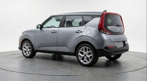 Steel Gray 2025 Kia Soul LX