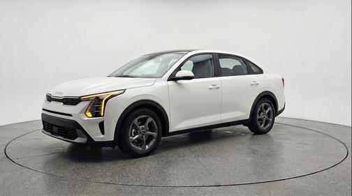 Snow White Pearl 2025 Kia K4 LXS
