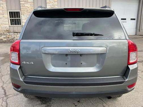 2012 Jeep Compass Sport